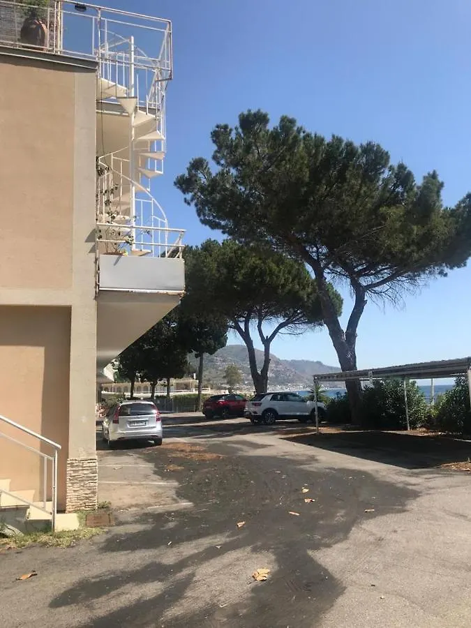 Taormina, Casa Mediterranea Sul Mare. Isola Bella. Taormina