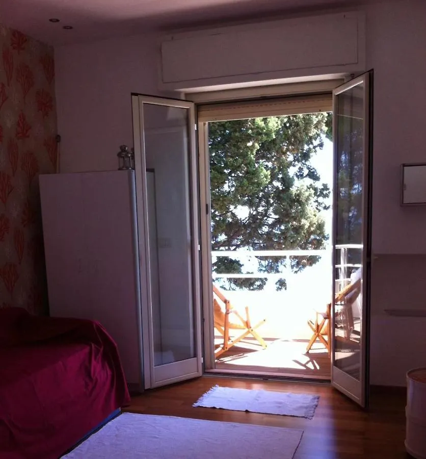 Taormina, Casa Mediterranea Sul Mare. Isola Bella. Apartamento Taormina